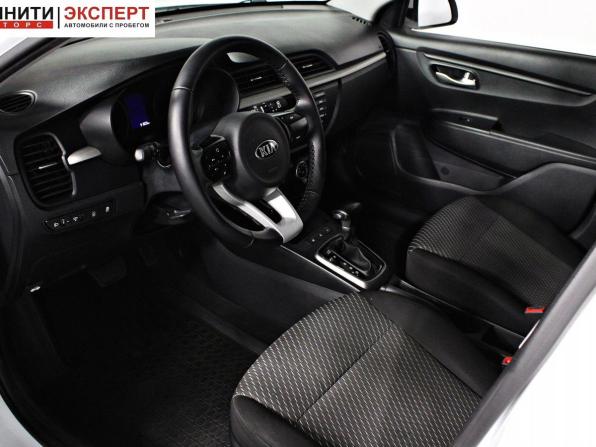 Kia Rio IV с пробегом 2018 года, цена 1 357 000 рублей, 91587 км, хэтчбек, Автокод Объявления