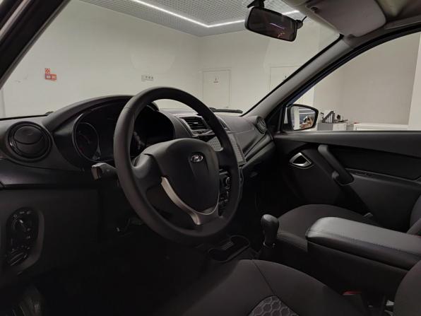 Lada (ВАЗ) Granta I Рестайлинг с пробегом 2023 года, цена 785 000 рублей, 71854 км, лифтбек, Автокод Объявления