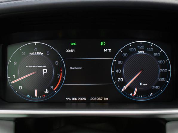 Land Rover Range Rover IV с пробегом 2013 года, цена 3 420 000 рублей, 201015 км, внедорожник, Автокод Объявления