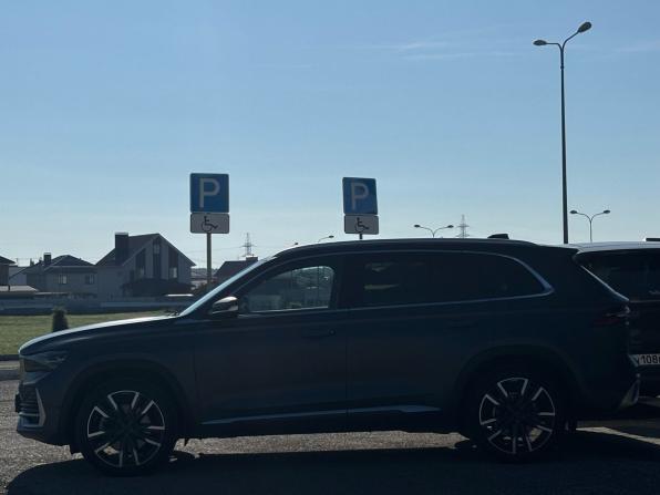 Geely Monjaro I с пробегом 2024 года, цена 3 299 000 рублей, 34200 км, внедорожник, Автокод Объявления