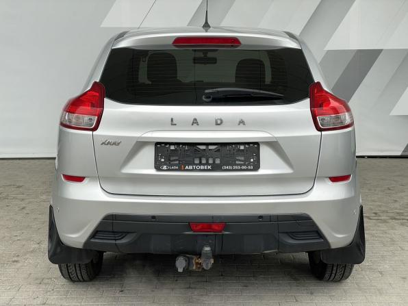 Lada (ВАЗ) XRAY I с пробегом 2018 года, цена 818 000 рублей, 81598 км, хэтчбек, Автокод Объявления