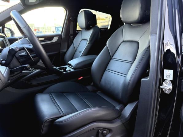 Porsche Cayenne III Рестайлинг с пробегом 2023 года, цена 13 990 000 рублей, 5886 км, внедорожник, Автокод Объявления