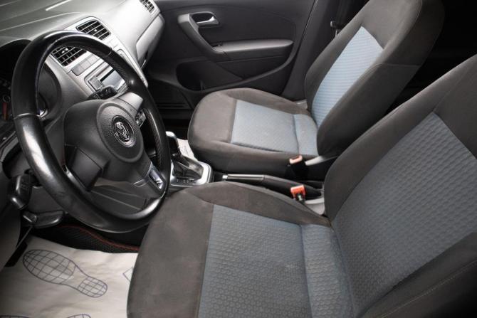 Volkswagen Polo V с пробегом 2013 года, цена 879 000 рублей, 141000 км, седан, Автокод Объявления