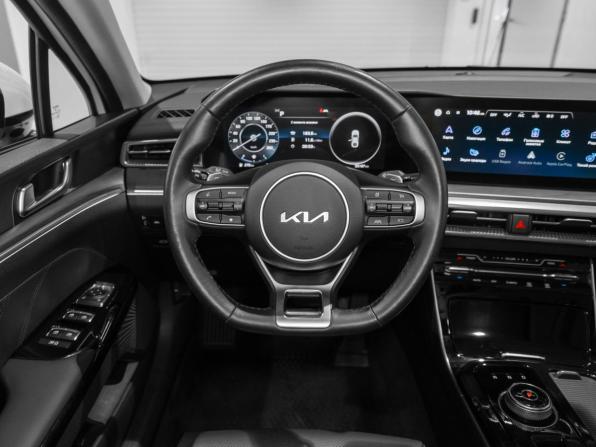 Kia K5 III с пробегом 2024 года, цена 3 430 000 рублей, 55171 км, седан, Автокод Объявления