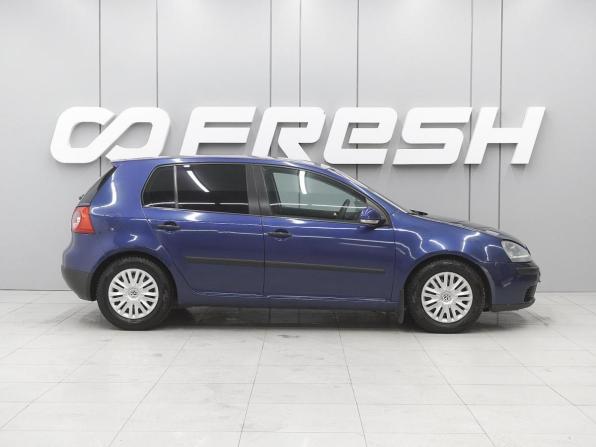Volkswagen Golf V с пробегом 2004 года, цена 400 000 рублей, 319131 км, хэтчбек, Автокод Объявления