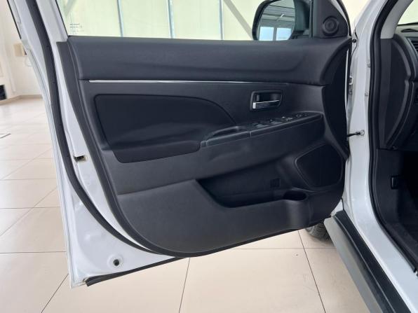 Mitsubishi ASX I Рестайлинг с пробегом 2013 года, цена 1 190 000 рублей, 172000 км, внедорожник, Автокод Объявления