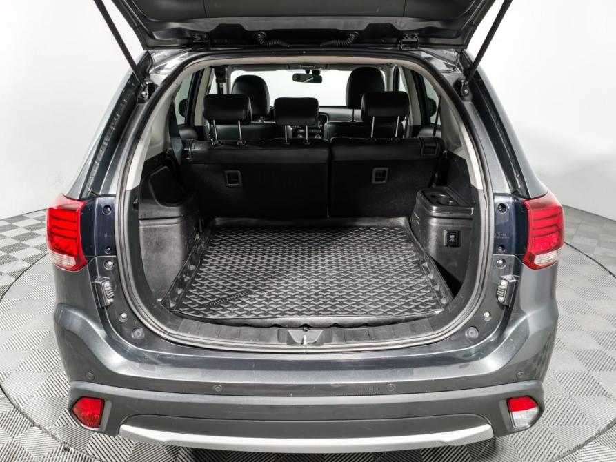 Mitsubishi Outlander III Рестайлинг 2 Санкт-Петербург  - изображение 19