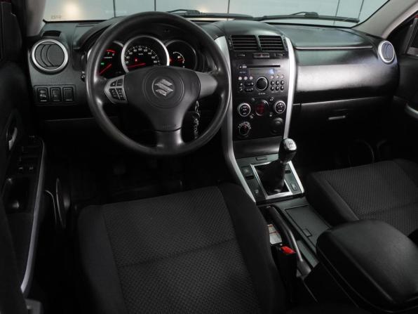 Suzuki Grand Vitara II Рестайлинг с пробегом 2010 года, цена 975 000 рублей, 162463 км, внедорожник, Автокод Объявления
