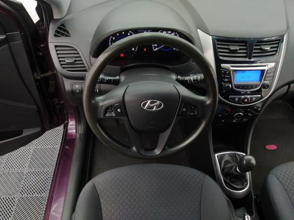 Hyundai Solaris I с пробегом 2012 года, цена 849 000 рублей, 113083 км, хэтчбек, Автокод Объявления