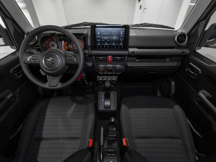 Suzuki Jimny IV Москва  - изображение 8