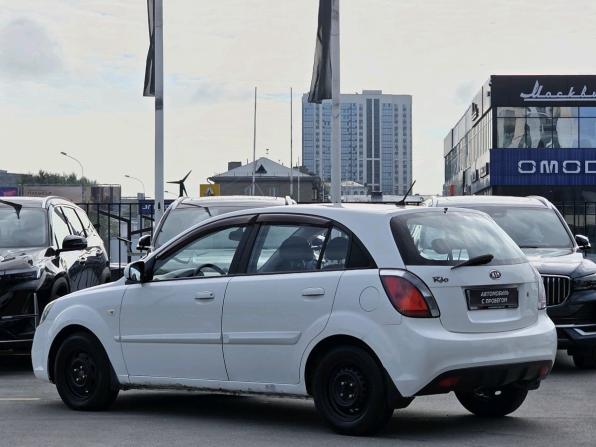 Kia Rio II Рестайлинг с пробегом 2011 года, цена 536 000 рублей, 258272 км, хэтчбек, Автокод Объявления
