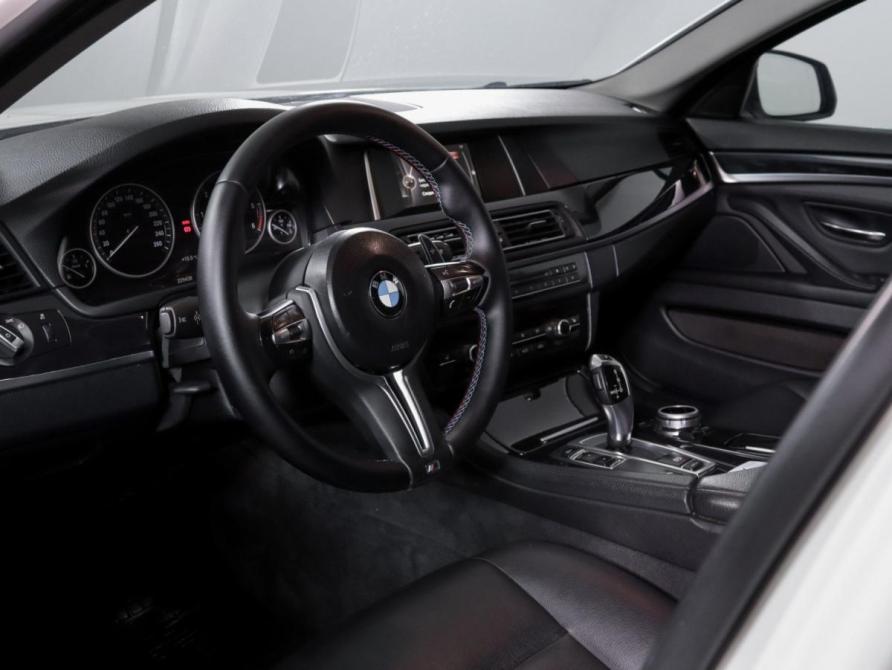 BMW 5 серии VI (F10/F11/F07) Рестайлинг Москва  - изображение 15