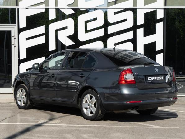 Skoda Octavia II (A5) Рестайлинг с пробегом 2012 года, цена 799 000 рублей, 298057 км, лифтбек, Автокод Объявления