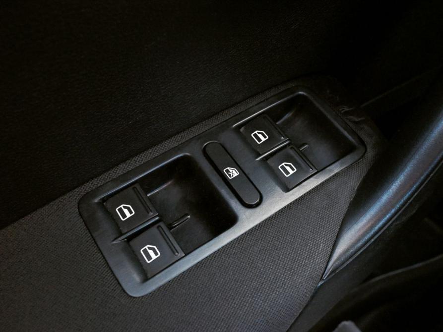 Volkswagen Polo V Екатеринбург  - изображение 12