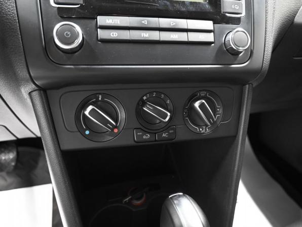 Volkswagen Polo V с пробегом 2011 года, цена 845 000 рублей, 186248 км, седан, Автокод Объявления