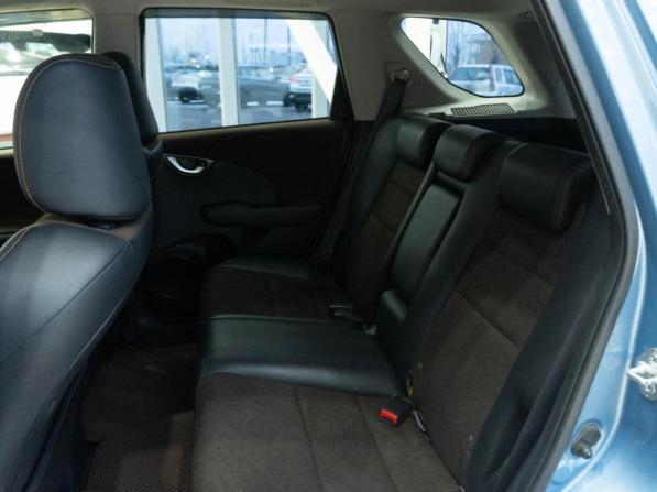 Honda Fit Shuttle I с пробегом 2013 года, цена 1 050 000 рублей, 157964 км, универсал, Автокод Объявления
