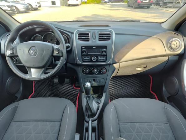 Renault Sandero II с пробегом 2018 года, цена 1 000 000 рублей, 106094 км, хэтчбек, Автокод Объявления