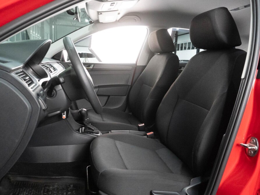 Skoda Rapid I Рестайлинг Сургут  - изображение 10