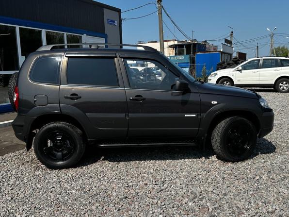 Chevrolet Niva I Рестайлинг с пробегом 2015 года, цена 565 000 рублей, 79366 км, внедорожник, Автокод Объявления