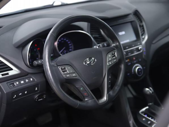 Hyundai Santa Fe III Рестайлинг с пробегом 2018 года, цена 2 450 000 рублей, 98856 км, внедорожник, Автокод Объявления