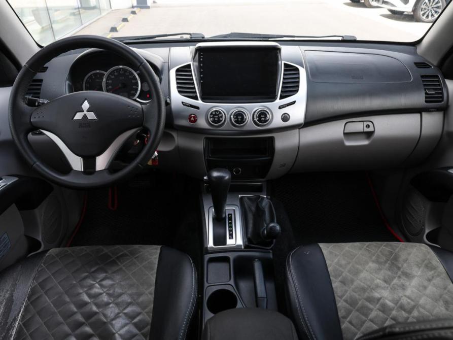 Mitsubishi L200 IV Москва  - изображение 15