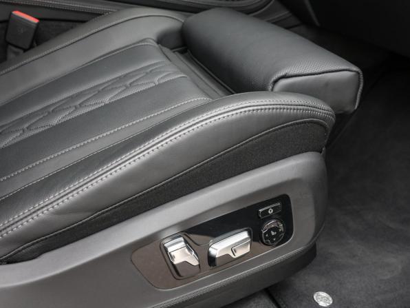 Alpina XB7 G07 Рестайлинг с пробегом 2025 года, цена 27 000 000 рублей, 1150 км, внедорожник, Автокод Объявления
