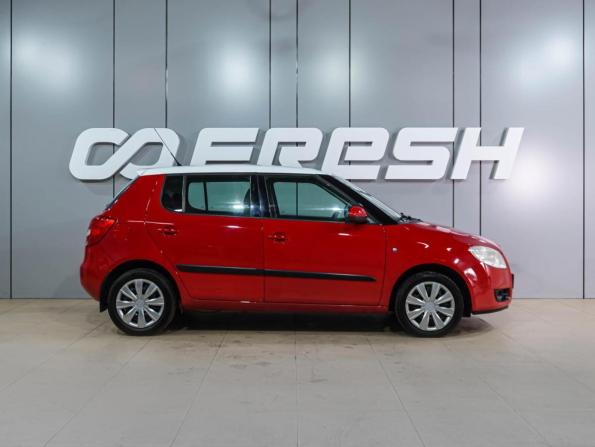 Skoda Fabia II с пробегом 2009 года, цена 729 000 рублей, 74232 км, хэтчбек, Автокод Объявления