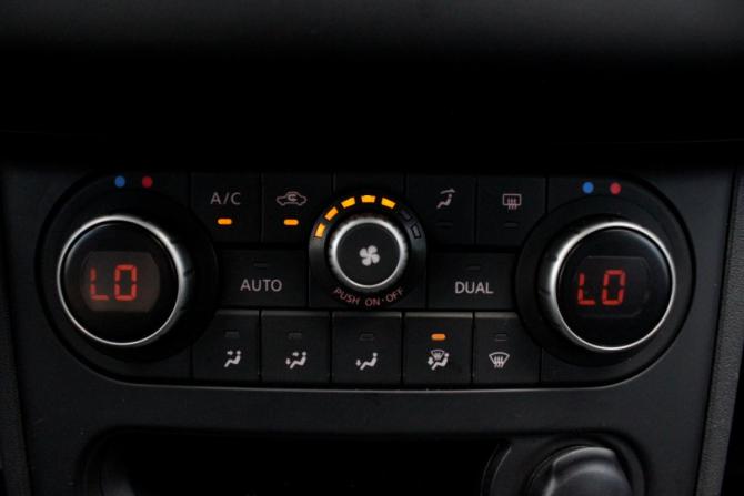 Nissan Qashqai I Рестайлинг с пробегом 2012 года, цена 1 350 000 рублей, 109055 км, внедорожник, Автокод Объявления