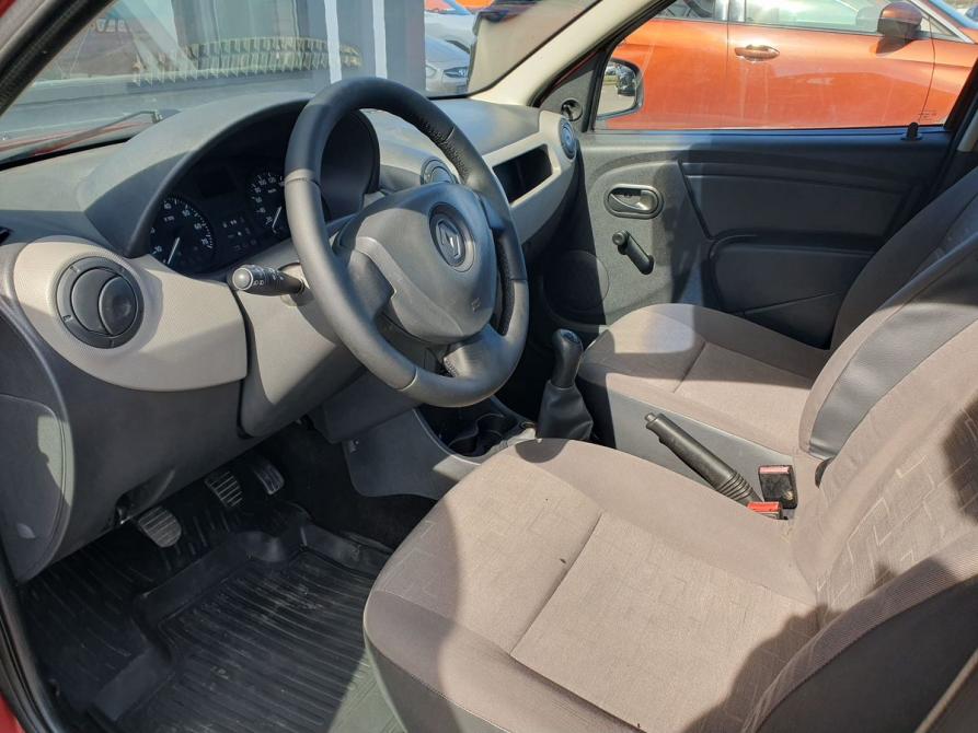 Renault Sandero I Санкт-Петербург  - изображение 12