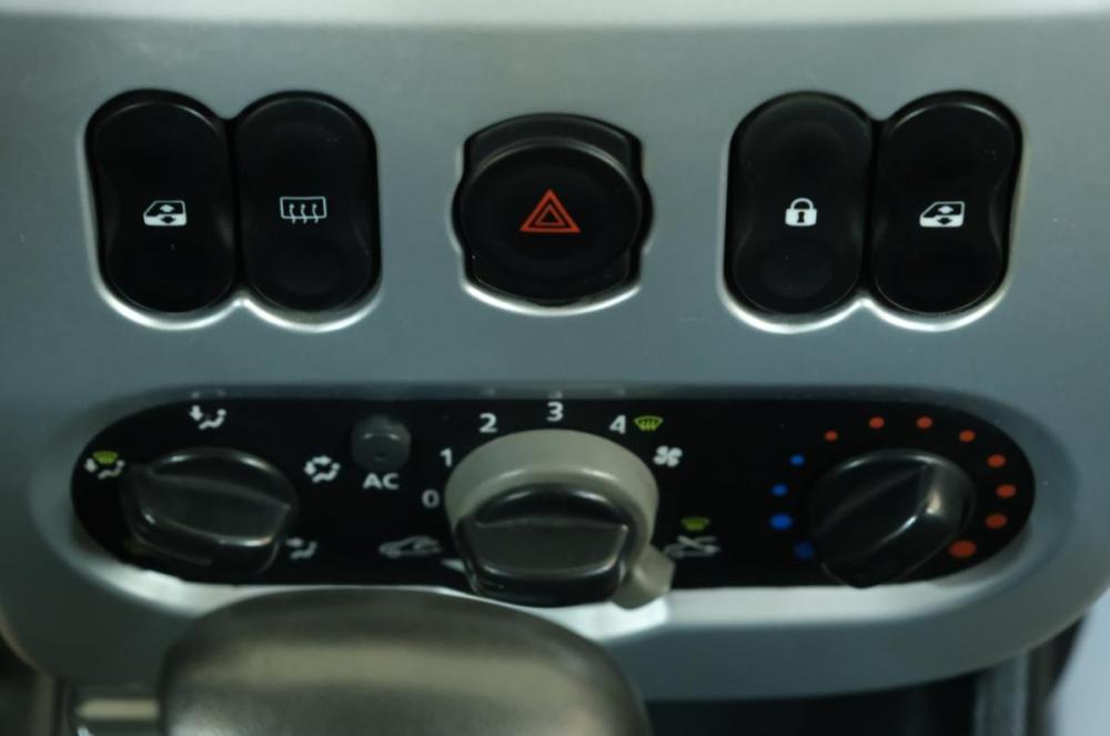 Renault Sandero I Омск  - изображение 13