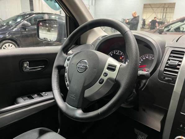 Nissan X-Trail II Рестайлинг с пробегом 2013 года, цена 1 375 000 рублей, 207919 км, внедорожник, Автокод Объявления