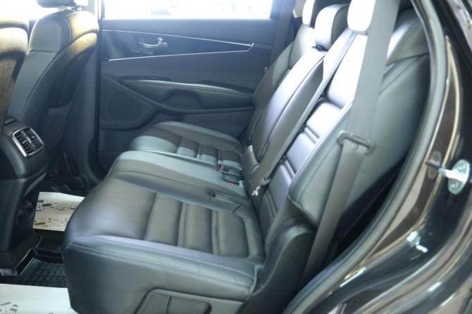Kia Sorento III Prime Рестайлинг с пробегом 2018 года, цена 3 099 000 рублей, 162000 км, внедорожник, Автокод Объявления