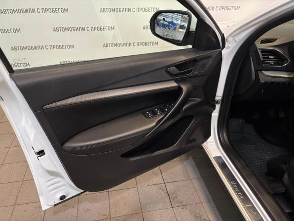 Lada (ВАЗ) Vesta I Рестайлинг (NG) с пробегом 2024 года, цена 1 299 000 рублей, 26565 км, седан, Автокод Объявления
