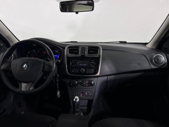 Renault Sandero II с пробегом 2015 года, цена 897 000 рублей, 85518 км, хэтчбек, Автокод Объявления