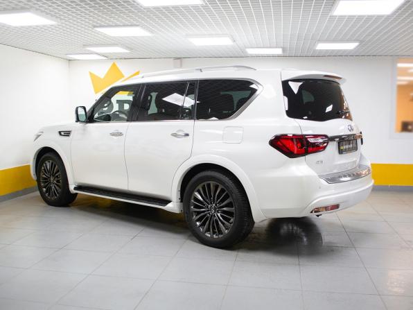 Infiniti QX80 I Рестайлинг 3 с пробегом 2022 года, цена 9 999 000 рублей, 838 км, внедорожник, Автокод Объявления