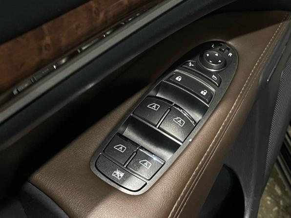 Infiniti JX с пробегом 2013 года, цена 1 400 000 рублей, 359649 км, внедорожник, Автокод Объявления