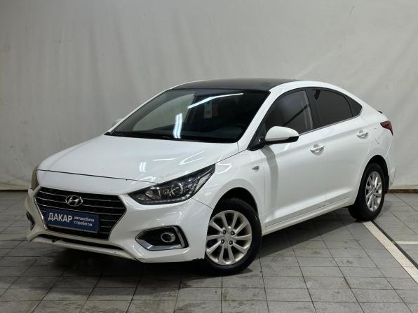 Hyundai Solaris II с пробегом 2018 года, цена 910 000 рублей, 211610 км, седан, Автокод Объявления