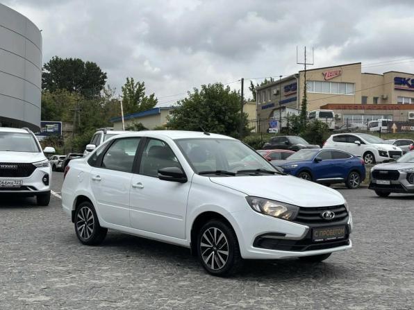 Lada (ВАЗ) Granta I Рестайлинг с пробегом 2024 года, цена 1 120 000 рублей, 35328 км, седан, Автокод Объявления