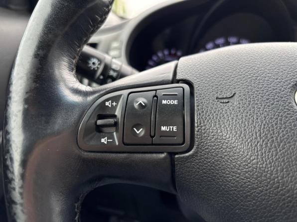 Kia Sportage III Рестайлинг с пробегом 2015 года, цена 1 310 000 рублей, 91788 км, внедорожник, Автокод Объявления