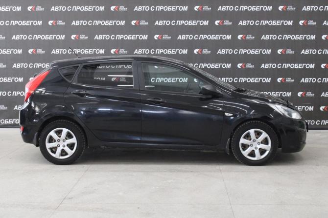 Hyundai Solaris I с пробегом 2012 года, цена 726 000 рублей, 106000 км, хэтчбек, Автокод Объявления