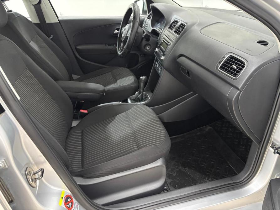 Volkswagen Polo V Альметьевск  - изображение 16
