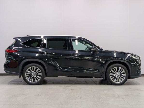 Toyota Highlander IV (XU70) с пробегом 2024 года, цена 5 150 000 рублей, 37779 км, внедорожник, Автокод Объявления