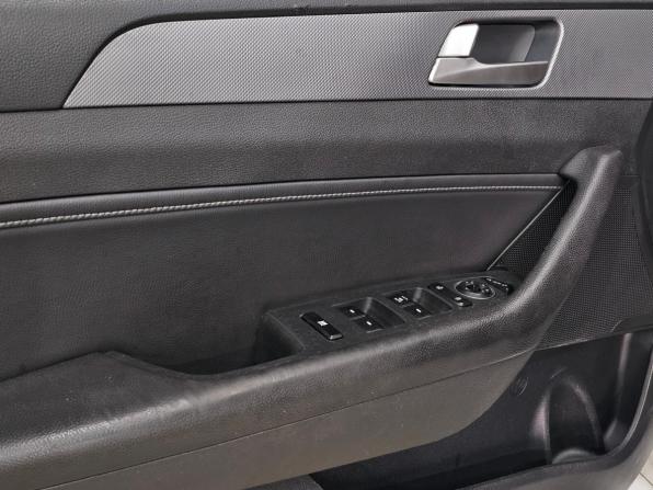 Hyundai Sonata VII (LF) Рестайлинг с пробегом 2018 года, цена 1 190 000 рублей, 164279 км, седан, Автокод Объявления