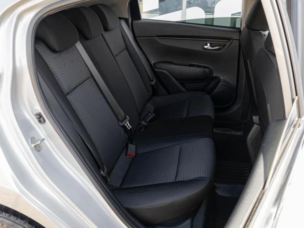 Kia Rio IV Рестайлинг с пробегом 2021 года, цена 1 649 030 рублей, 120042 км, седан, Автокод Объявления