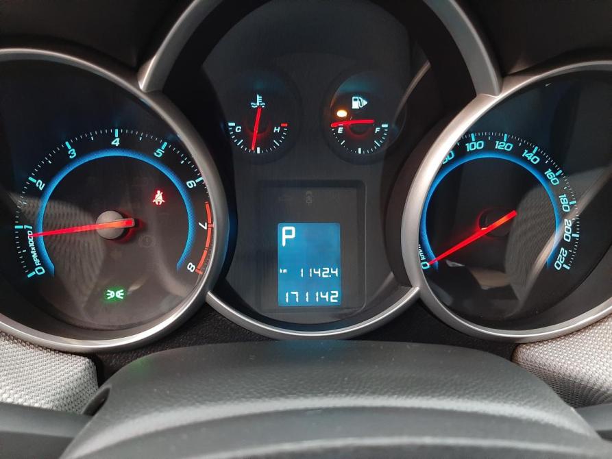 Chevrolet Cruze I Рестайлинг Москва  - изображение 8