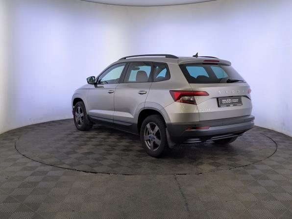 Skoda Karoq I с пробегом 2020 года, цена 2 300 000 рублей, 82932 км, внедорожник, Автокод Объявления