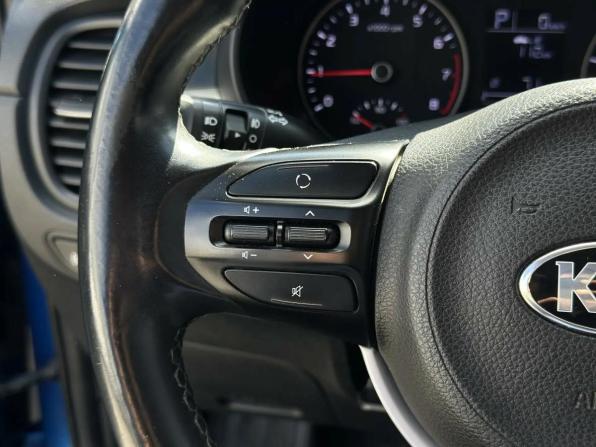 Kia Rio IV с пробегом 2018 года, цена 1 130 000 рублей, 185000 км, седан, Автокод Объявления