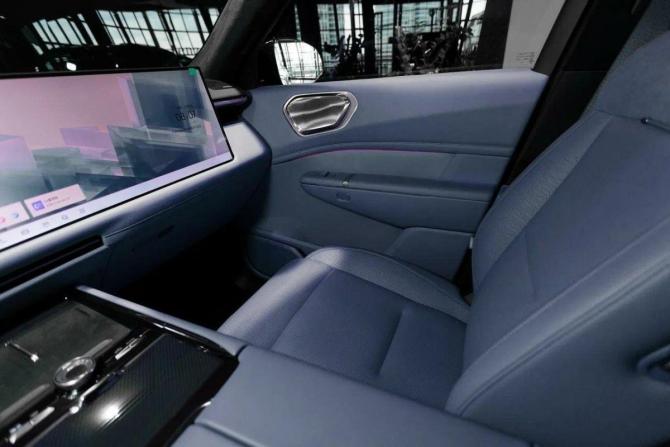 Новый Lynk &amp; Co 900 2025 года, цена 8 240 000 рублей, внедорожник, Автокод Объявления