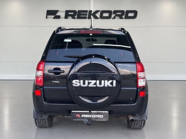 Suzuki Grand Vitara II с пробегом 2006 года, цена 629 000 рублей, 250334 км, внедорожник, Автокод Объявления