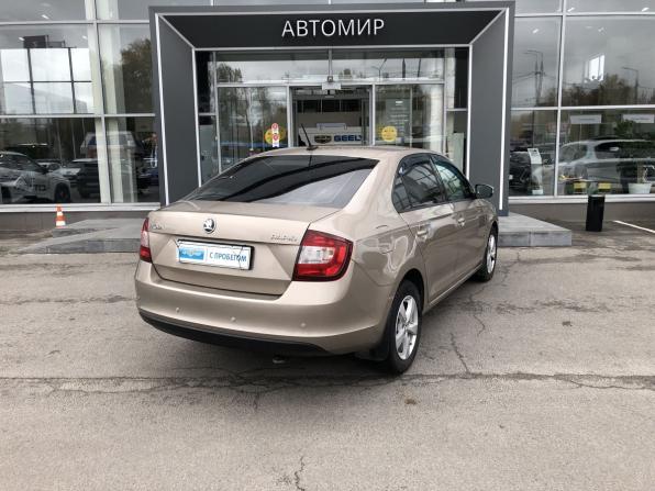 Skoda Rapid I Рестайлинг с пробегом 2018 года, цена 1 389 500 рублей, 98222 км, лифтбек, Автокод Объявления